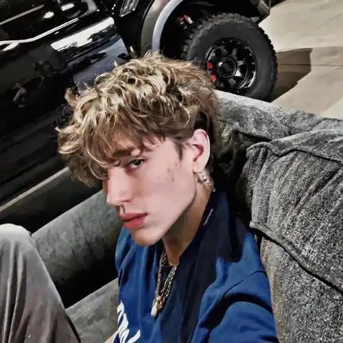 6686体育app金牌作者Charlotte