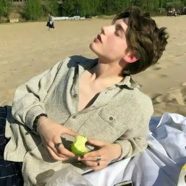 6686体育app海外作者Carl