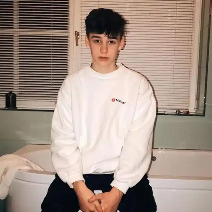 6686体育app高级作者Nadia