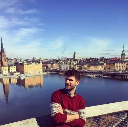 6686体育app金牌作者Ivor