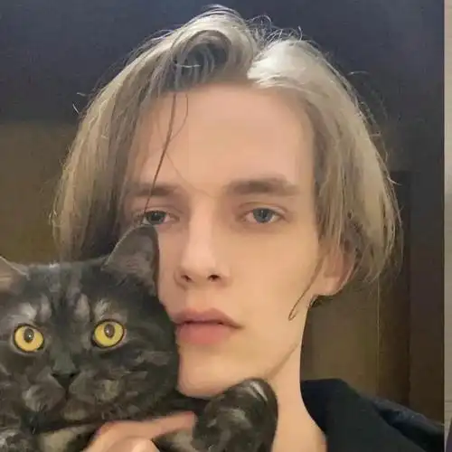 6686体育app金牌作者Paxton