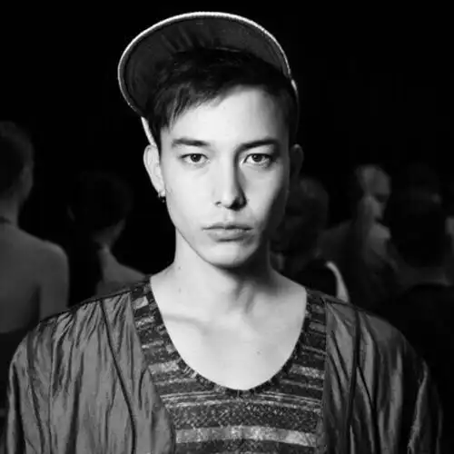 6686体育app海外作者早野星子