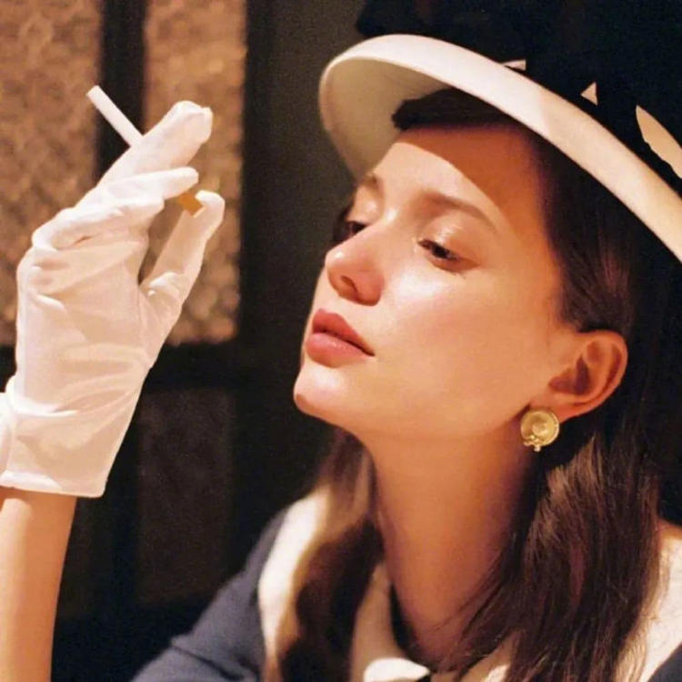 6686体育app铁牌作者Paul